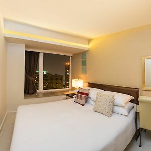 Consecutive Two Bedroom Quad Suite City View